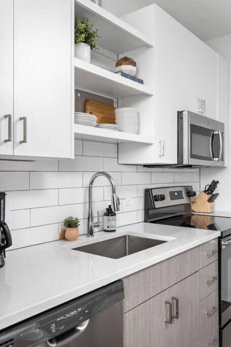 Dream Apartment Near Whole Foods Cozysuites Indianapolis Luaran gambar
