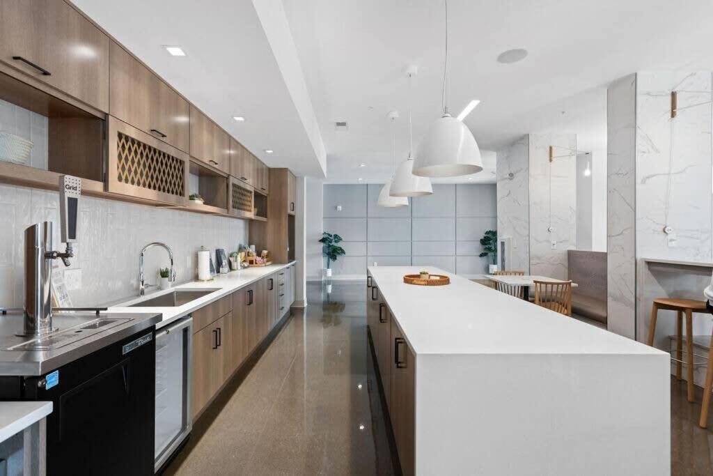 Dream Apartment Near Whole Foods Cozysuites Indianapolis Luaran gambar